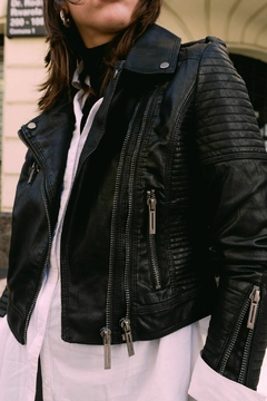Campera Elixir Eco cuero