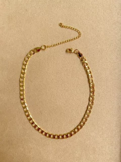 Choker corrente dourada folheada a ouro