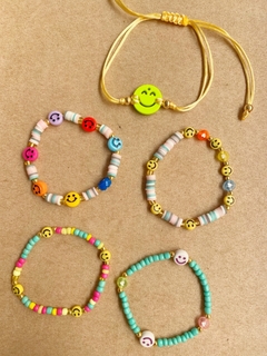 kit de pulseiras smiles na internet