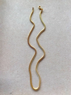 Colar fita longo