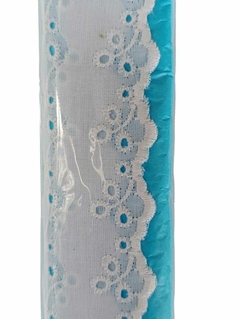 Broderie 40 mm por metro