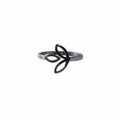Anillo hojas talle 20