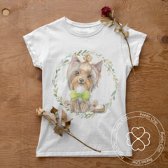 T-Shirt Feminina Yorkshire na internet