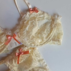 CONJUNTO CHRISTIE HUESO