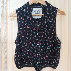 Camisa sin manga estampada