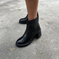 Bota Couro Preta - Lumendonça Calçados