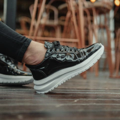 Sneakers Charol Negro on internet