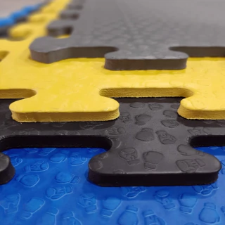 Placa encastrable de goma eva de ALTA DENSIDAD ideal para gimnasios