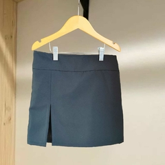 Short-saia com Fenda na internet