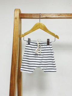 Pronta entrega - Bermuda baby listras - You Boy Kids