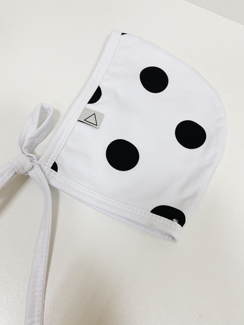 Pronta entrega - Touca baby Vintage bolas