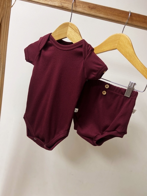 Pronta entrega - Conjunto Body manga curta + bloomer botões punho vinho