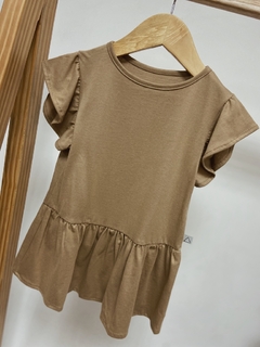 Pronta entrega - Bata babado liso basics avelã na internet