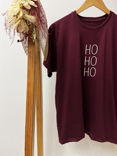 Pronta entrega - Camiseta adulta manga curta vinho HOHOHO - comprar online