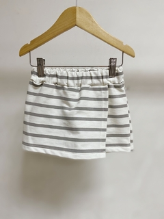 Pronta entrega - Shorts saia moletinho listra cinza pedra - comprar online