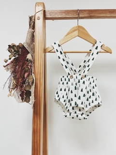 pronta entrega - Romper alça com botões estampado off pinheirinhos verde - You Boy Kids