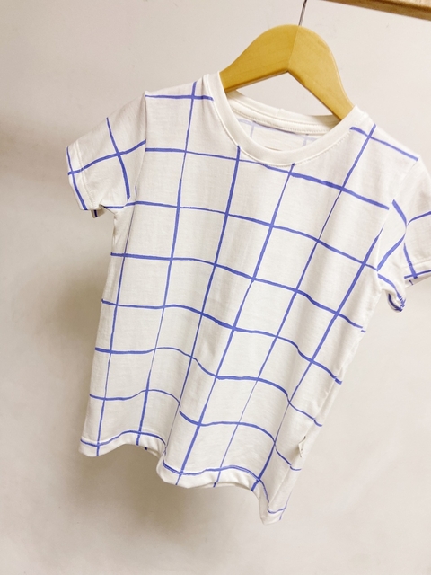 Pronta entrega - Camiseta Kids Manga curta estampada blue grid
