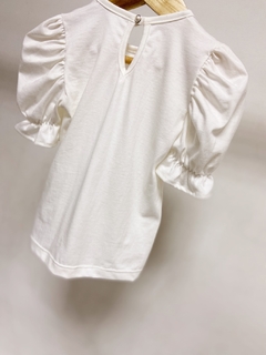 Pronta entrega - Blusa Kids manga princesa botão pérola off na internet