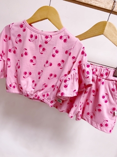 Pronta entrega - Conjunto cropped manga babado botão pérola + shorts bolso lateral cherry - You Boy Kids
