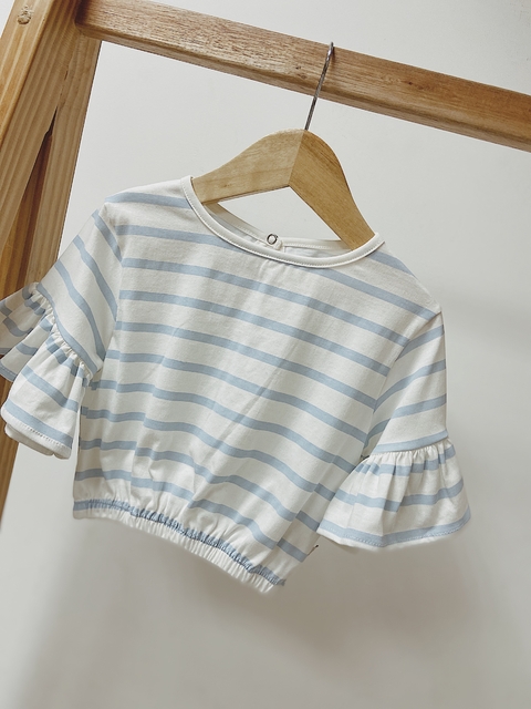 Pronta entrega - Cropped manga curta babado botão pérola listrado aqua