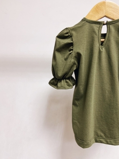 Pronta entrega - Blusa Kids manga princesa botão pérola verde cactus