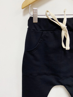 Pronta Entrega - Calça bolso canguru kids moletinho preto - You Boy Kids