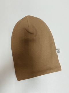 Pronta entrega - Touca beanie canelada avelã na internet