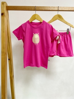 Pronta Entrega - Pijaminha curto Pink ovelhinha brilha no escuro na internet