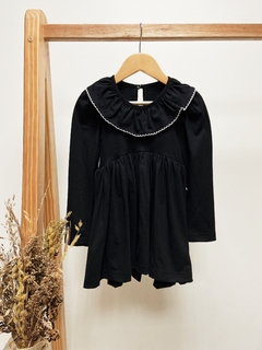 Pronta Entrega - Vestido manga bufante longa preta gola babado com picueta off