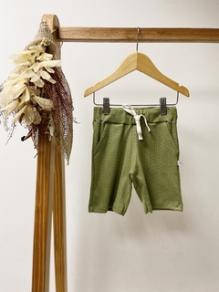 Pronta entrega - Bermuda jogger kids block oliva na internet