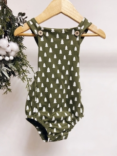 Pronta entrega - Romper baby verde cactus com botões pinheirinhos off - comprar online