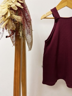 Pronta entrega - Jardineira Kids canelado Vinho