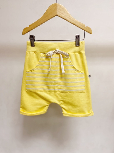 Pronta entrega - bermuda Saruel kids bolso canguru estampado yellow Stripes