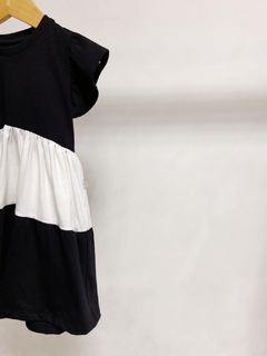 Pronta entrega - Vestido Mullet two Colors preto/off na internet