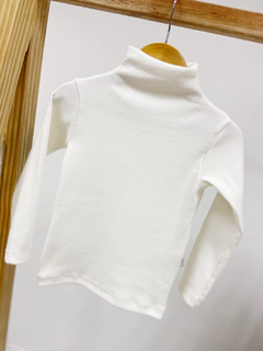 Pronta entrega - Blusa gola alta kids canelado off - comprar online