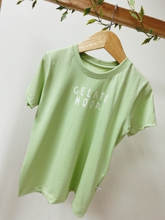 Pronta entrega - Camiseta manga curta GELATO MOOD. verde fabula - comprar online