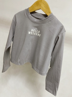 Pronta entrega - Cropped manga longa over hello weekend