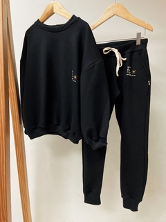 Pronta entrega - Conjunto moletom oversized + calça jogger peluciado medio preto you are my sunshine na internet