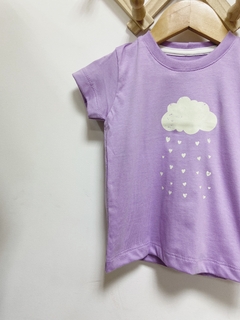 Pronta entrega - Pijaminha curto Melissa estampa Nuvem brilha no escuro - loja online