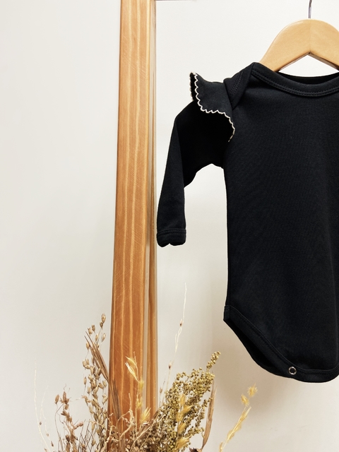 Pronta Entrega - Body manga longa preto com babado detalhe picueta off