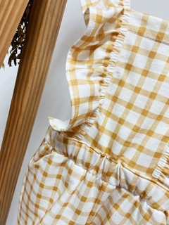 Pronta entrega - Jardineira com babado xadrez mostarda - loja online