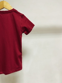 Pronta entrega - Camiseta manga curta Marsala