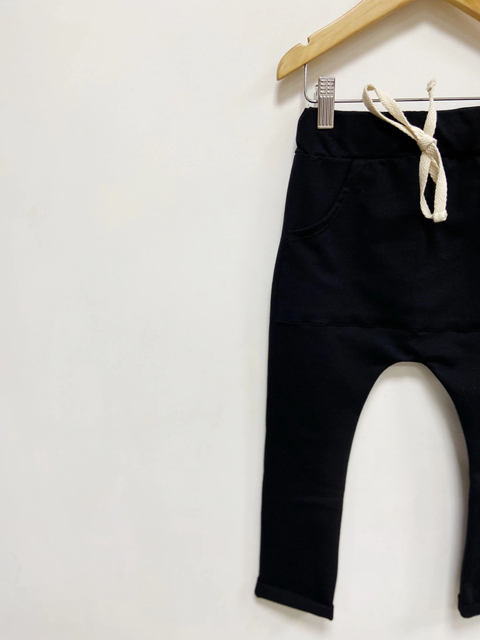 Pronta Entrega - Calça bolso canguru kids moletinho preto