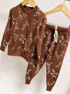 Pronta entrega - Conjunto kids Calça Jogger + casaco moletinho arabesco