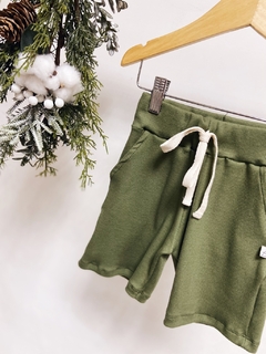 Pronta entrega - Bermuda jogger kids canelado verde cactus