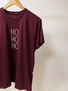 Pronta entrega - Camiseta adulta manga curta vinho HOHOHO na internet