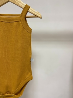 Pronta entrega - Body regata canelado mostarda na internet