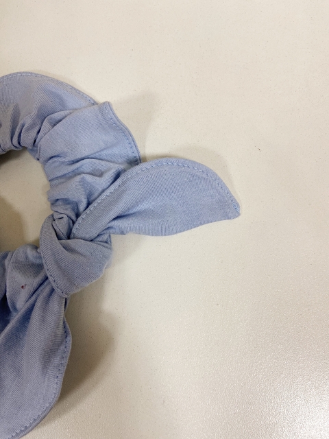 Pronta entrega - Scrunchie laço Aqua