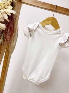 Pronta entrega - Body manga curta off babado bordado picueta vinho - loja online