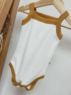 Pronta entrega - Body regata canelado retrô mostarda - loja online